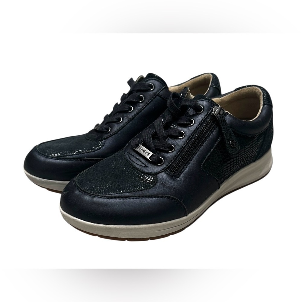 Revere Boston Women’s Leather Slip Resistent Sneakers Navy Lizard - Size 9W